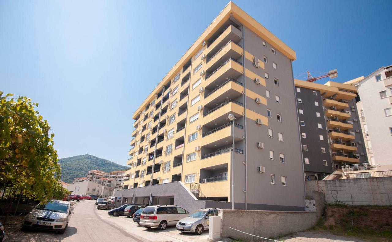 Iva Apartment *